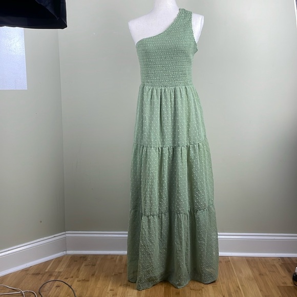 Zattcas One shoulder Sage Green Maxi Dress Smocked top Swiss Dot skirt Size L - Picture 5 of 9